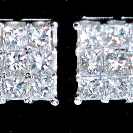 計0.70ct K18WG スクエア型パヴェピアス