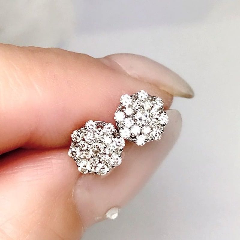 天然ダイヤモンド 計0.50ct PT900 フラワーパヴェピアス 天然ダイヤモンド 計0.50ct PT900 フラワーパヴェピアス
