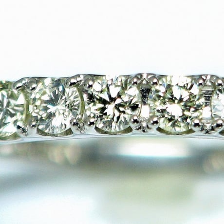 0.50ct 良質天然ダイヤモンド(10石)PT900エタニティリング