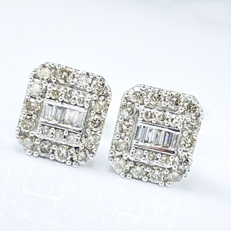 天然ダイヤモンド 計 0.90ct スクエア型 K18WG ピアス | sanlemojewelry