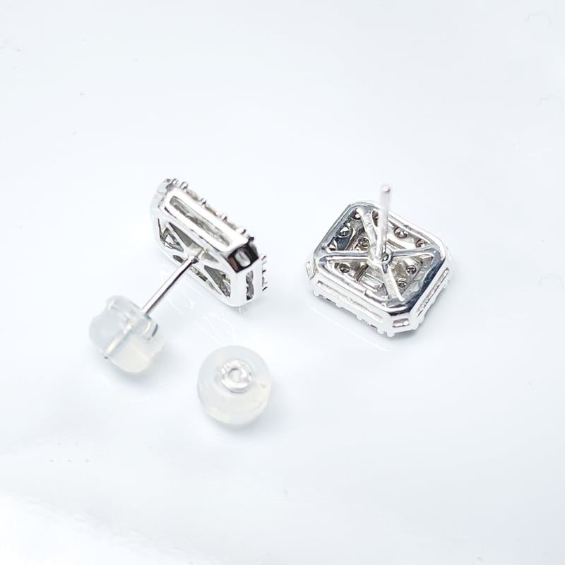 天然ダイヤモンド 計 0.90ct スクエア型 K18WG ピアス | sanlemojewelry
