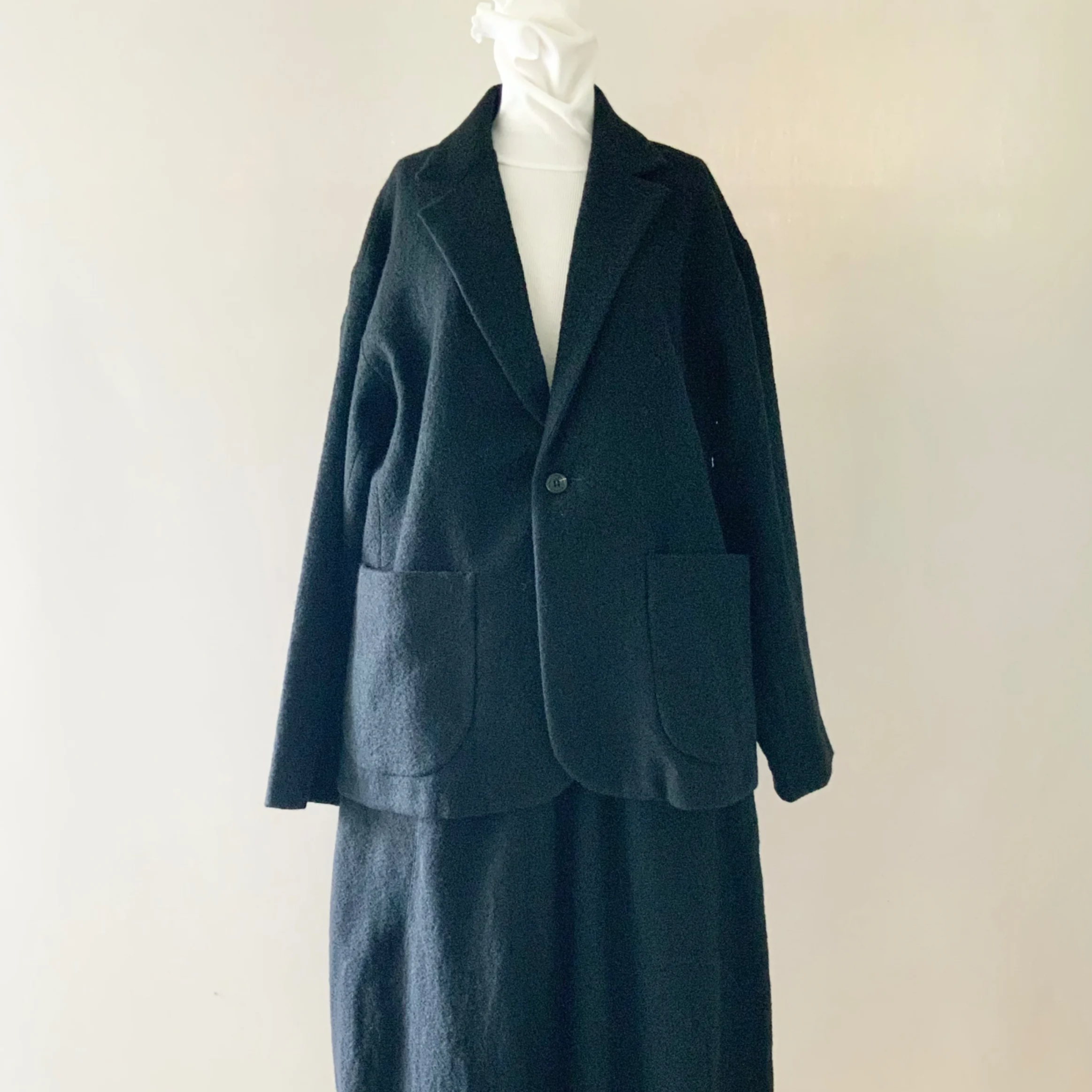 honnete / Short Coat Jacket（Black） | Pili ON LINE