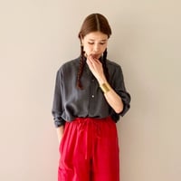 uryya / Silk Pullover Blouse