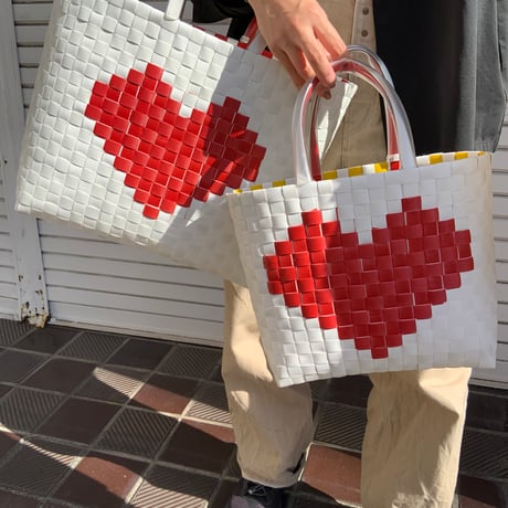 OM sabai sabai / New OM original taraat bag  ❤︎❤︎❤︎（white&red）