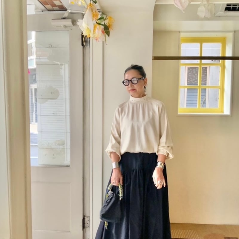 mo-no-ha / High Neck Blouse | Pili ON LINE