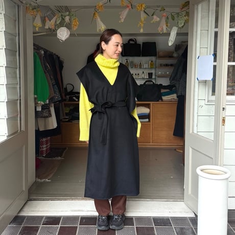 CATEGORY TOPS | Pili ON LINE