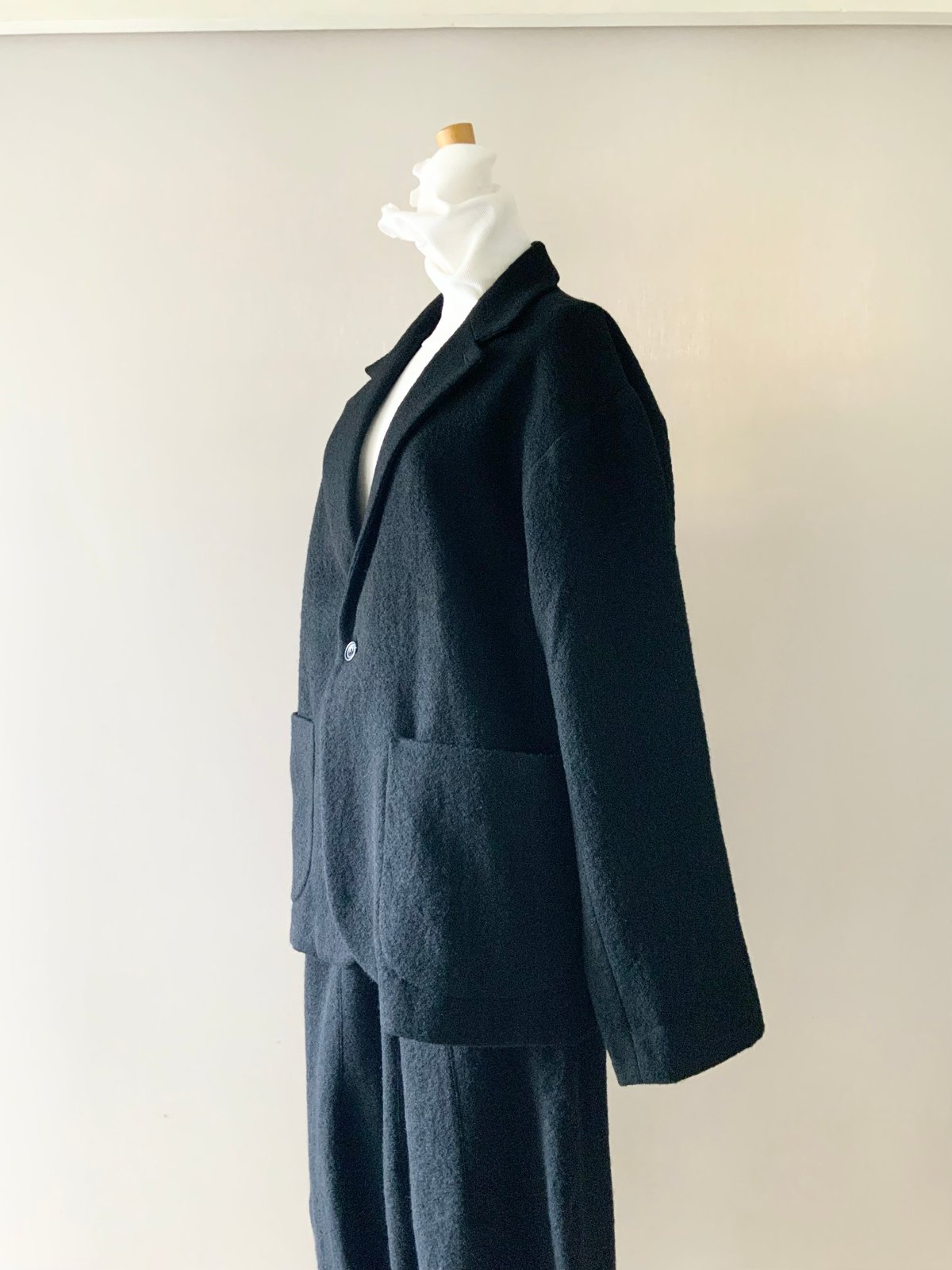 honnete / Short Coat Jacket（Black） | Pili ON LINE