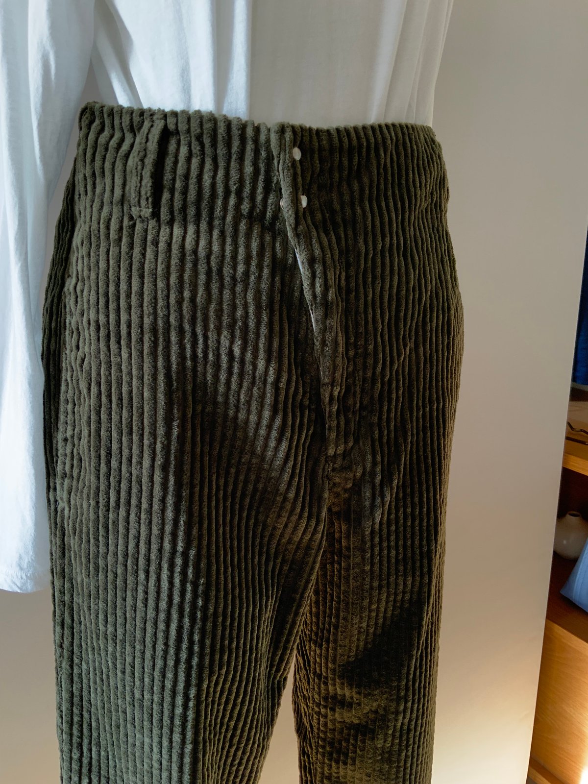 archi / Corduroy Hook Pants | Pili ON LINE