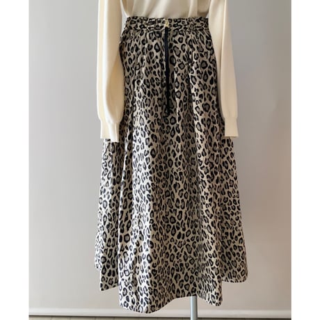 Harriss × Keiko Okamoto / フルタックスカート