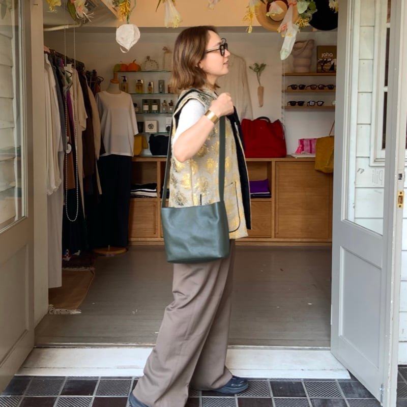 TOWAVASE / Haku vest | Pili ON LINE