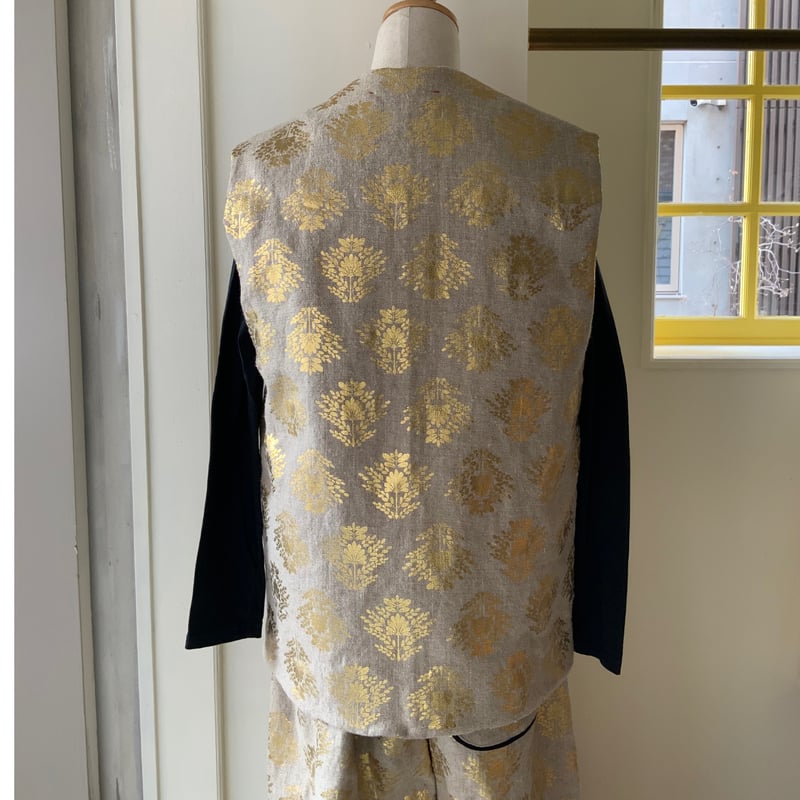 TOWAVASE / Haku vest | Pili ON LINE