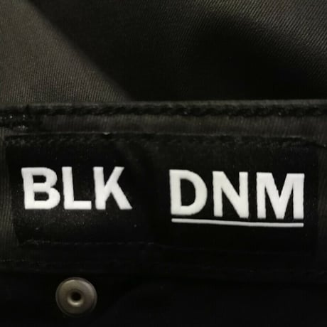 BLK DNM SKINNY パンツ