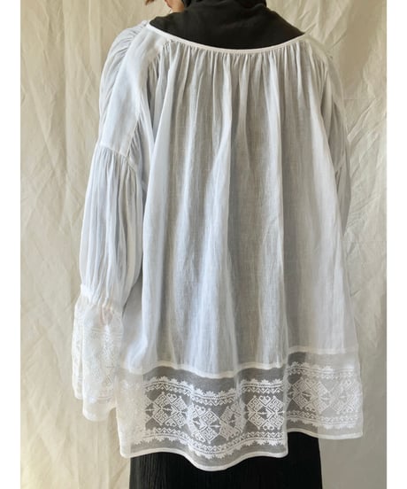 lace church blouse（white）