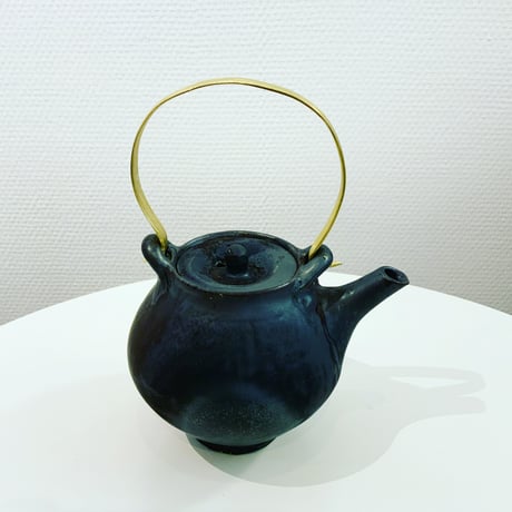 高橋春夫「窯変土瓶」