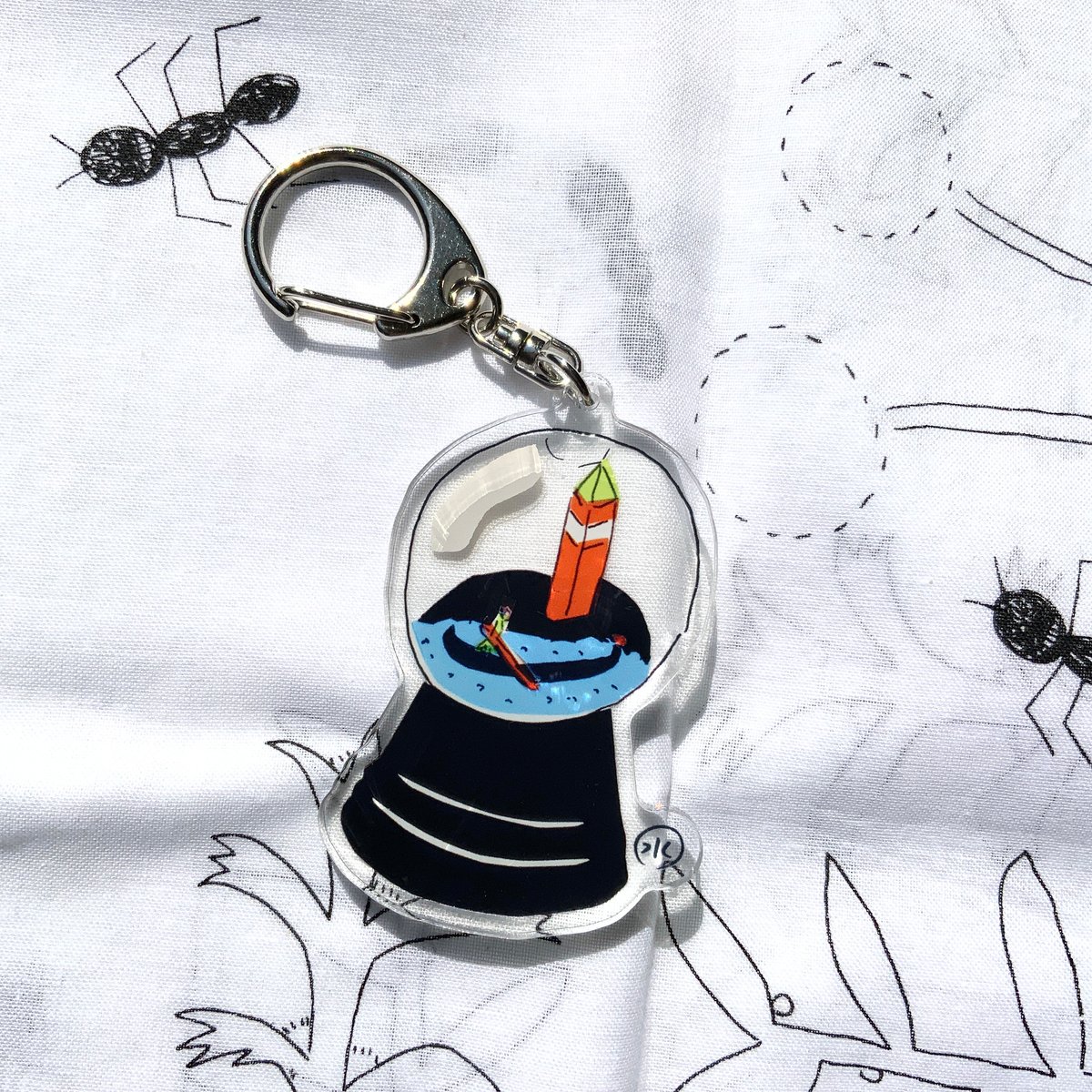 【ラスト1点のみ】うさたんスノードームキーホルダー すみっコぐらし☆スノードームキーホルダー☆2018年製レア品