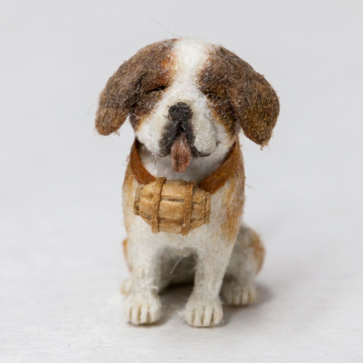 ☆本日限定値下げ☆お座りセントバーナード犬♪ ☆本日限定値下げ☆お座りセントバーナード犬♪ ☆本日限定値下げ☆