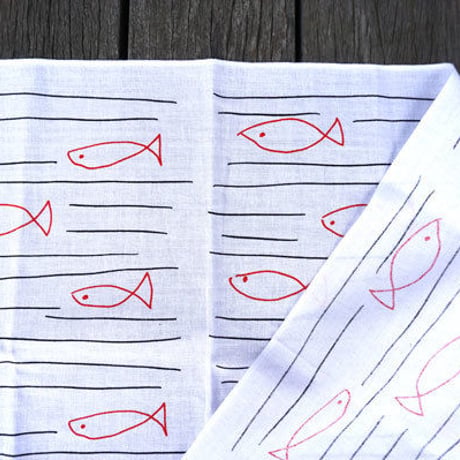 安西水丸グッズ「てぬぐい魚柄」