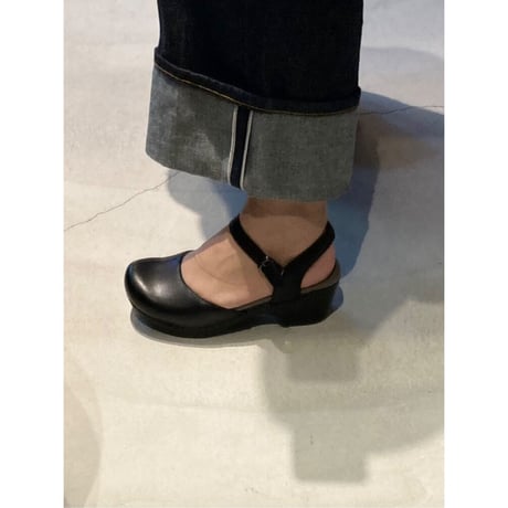 Dansko Sam　ストラップヒール