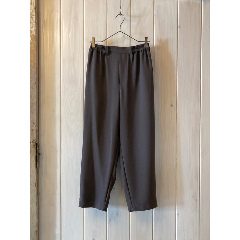 テーパード トラウザー | sum