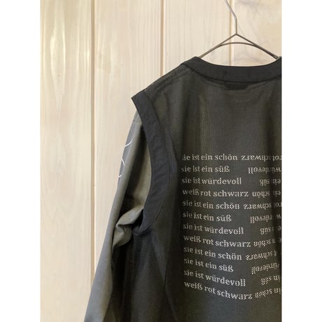 メッシュベスト