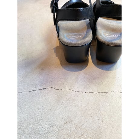 Dansko Sam　ストラップヒール
