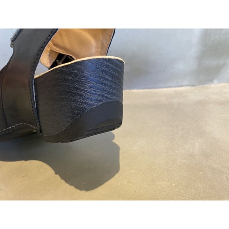 Dansko Tiana　ヒールサンダル