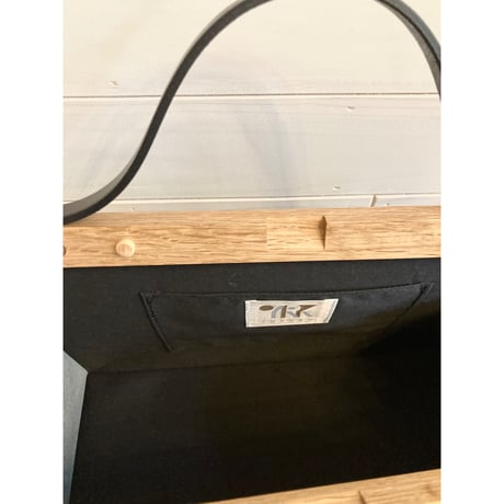 YURUKU  Clap Wood Square Hand Bag