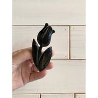 チューリップのブローチ