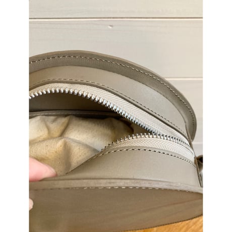 YURUKU  Round Box Pouch Bag