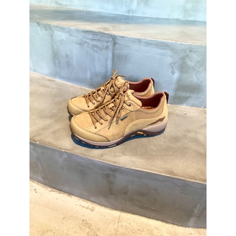 ダンスコ | STORES