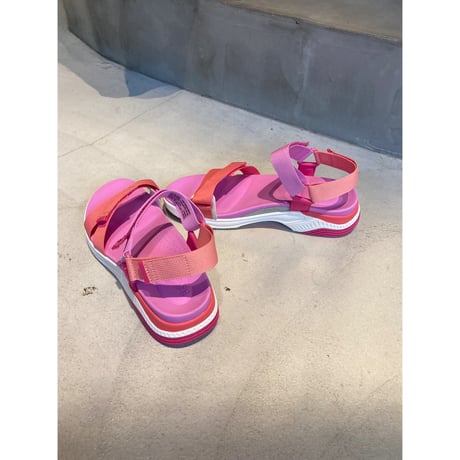 Dansko Racquel サンダル