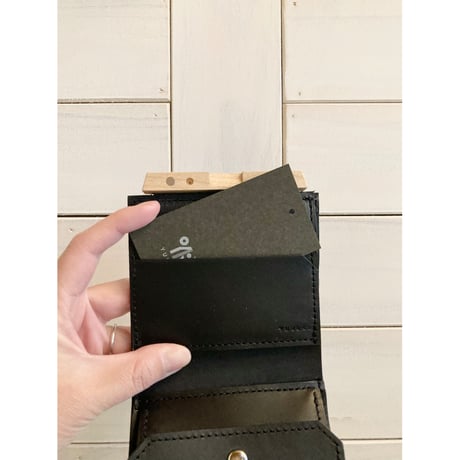 YURUKU  Wood Plate Folder Half Wallet