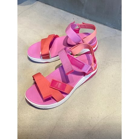 Dansko Racquel サンダル