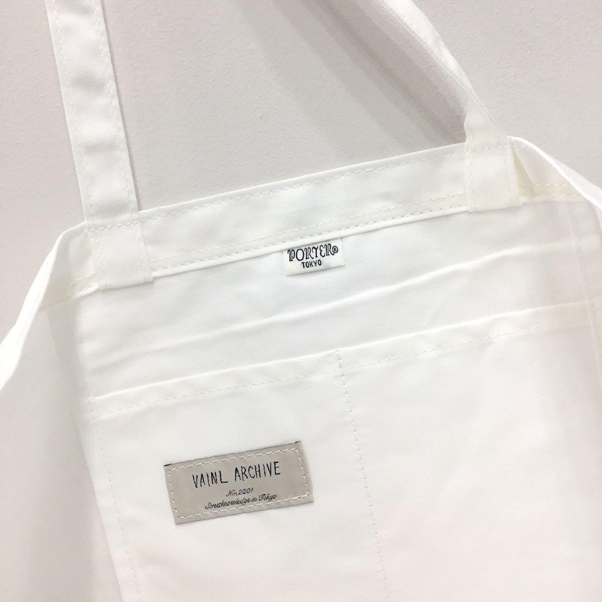 VAINL ARCHIVE × Stefan Marx Tokyo tower TOTE BA