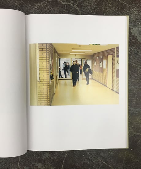 Anders Edstrom  "Waiting some birds a bus a woman/Spidernet place a crew"