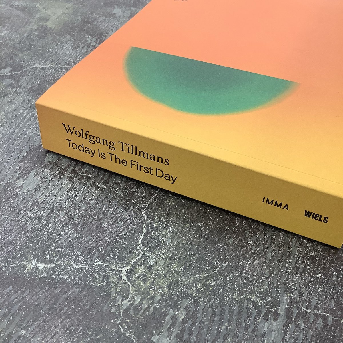 レア！美品！ティルマンスToday Is the First Dayサロモン Wolfgang Tillmans 