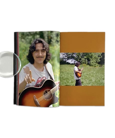 Ethan Hassi　”Photos Of People Being Human”