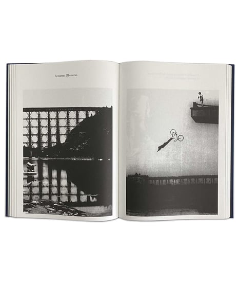 Kirstine Roepstorff "THE ARCHIVE OF DARK"