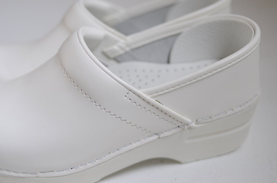 専用！！ ADVANCED WHITE DORONKO PACK 25g×4個 オーサムデイズ クリップ2個パック ホワイトムスク | カー