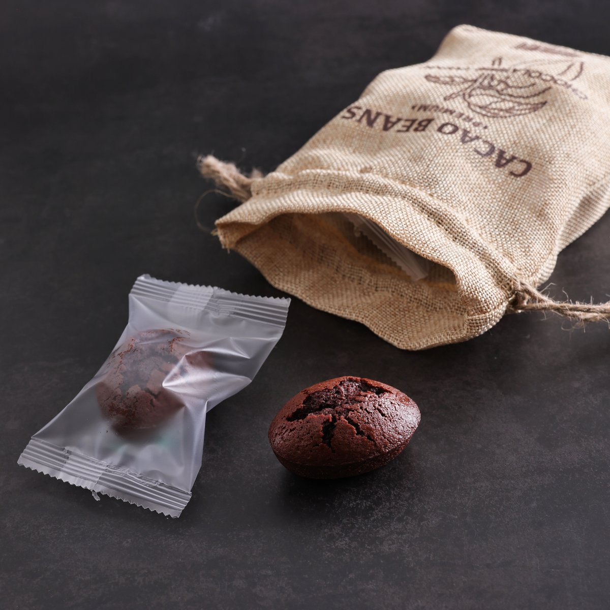 カカオケーキ | CHOCOLATERIE TAKASU