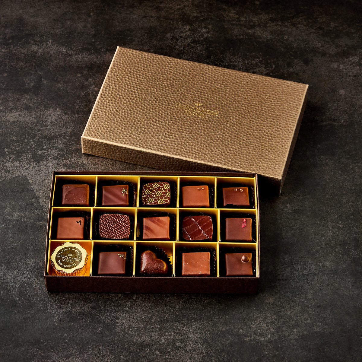 ボンボンショコラ15P | CHOCOLATERIE TAKASU