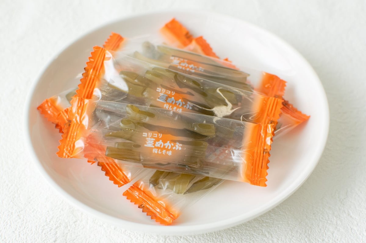 ☆リニューアル☆そうかんの茎めかぶ 梅しそ味 61g×12入 | 【公式】壮