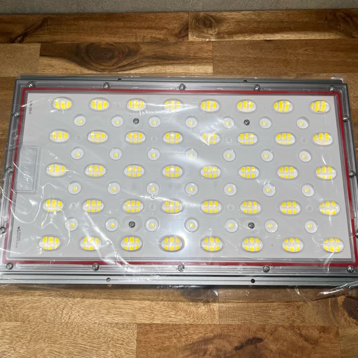 その他 Helios Green LED PRO Booster 101 Helios Green LED PRO Booster 101 ※電源ドライバー付き | JPP
