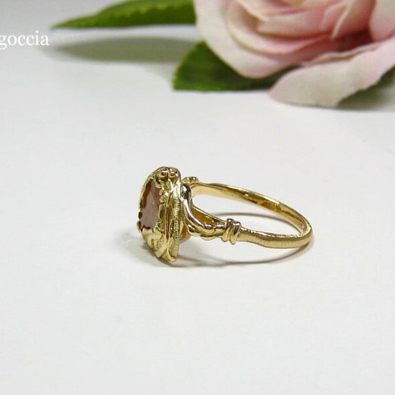 スライスダイヤの18金ゴールドリング、一点モノ！ | 結婚指輪と