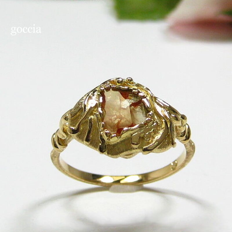 スライスダイヤの18金ゴールドリング、一点モノ！ | 結婚指輪と
