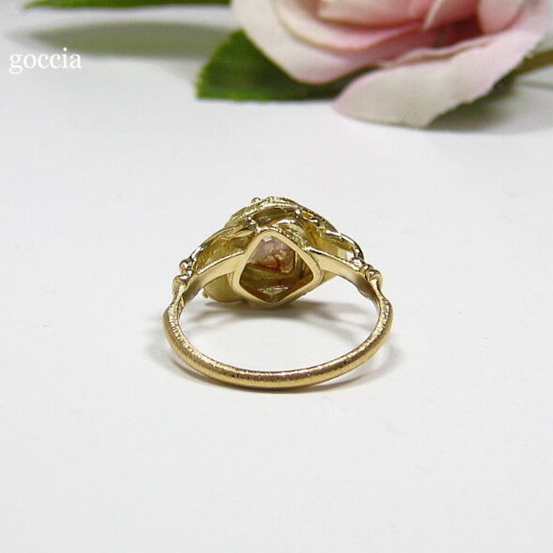 スライスダイヤの18金ゴールドリング、一点モノ！ | 結婚指輪と