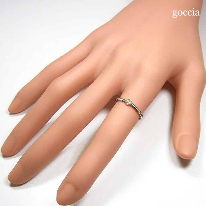 ローズカットダイヤモンドを留めたシルバーリング！ | 結婚指輪と