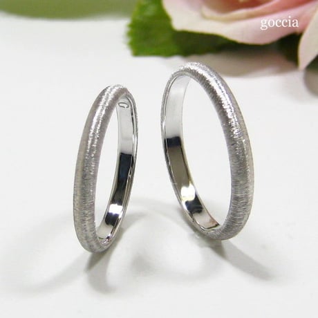 甲丸の結婚指輪、シルクサテン仕上げ（161-la、162-me）