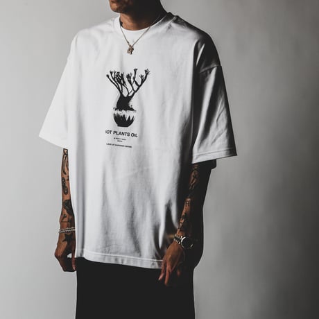 Lack of common sense. OG NOT PLANTS OIL T-shirt