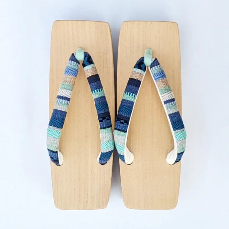 桐下駄 白木三味舟型×マルチボーダー鼻緒 | TANBI ONLINE STORE